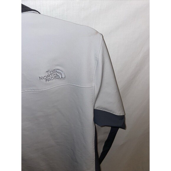 The North Face Men’s Windbreaker Sz Small Gray Hiking Running Walking Athleisure - Picture 10 of 14